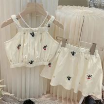 Neue kinder Sets Kleines Mädchen Sommer kinder Kleidung Bestickt Anzug Mädchen Hosenträger Hemd Rock Hosen Anzug Outfits