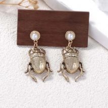 Digadagu Simple Beetle Dangle Earrings Metal Insect Earrings New Women's Jewelry AccessoriesZAA