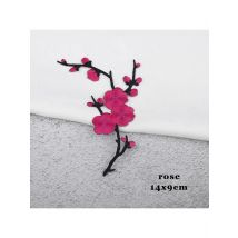 4pcs/lot Plum Blossom Flower Embroidered Iron on Patches Fabric Sticker Applique Clothing Pink Rose Red Craft Sewing Repair