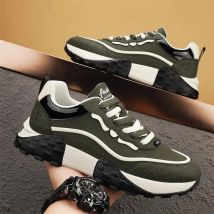 Männer Sport Laufschuhe Erhöhte Höhe Weichen Boden Casual Schwarz Papa Schuhe Herbst Winter Neue Stil Jugend Leinwand runde Kappe