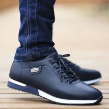Biznesowe męskie skórzane buty modne trampki męskie odkryte oddychające buty turystyczne dla mężczyzn lato 2023 nowe mokasyny męskie buty