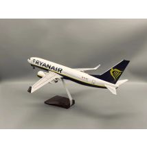 1:85 Bilancia Aereo Giocattolo B737-800 Aerei RYANAIR Compagnia Aerea Modello di Aereo Con Base Treni di Atterraggio Resina Aereo In Miniatura Per i bambini