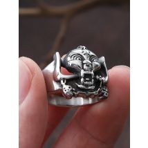 Gothic Stainless Steel Rings For Men Ethnic Retro Style Skull Biker Men's Ring Rock Punk Ring Fashion Jewelry