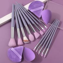 Das 17-teilige lila Make-up-Pinsel-Set enthält einen multifunktionalen Gesichts-Make-up-Pinsel/Schwamm-Ei/fächerförmigen Puderquaste