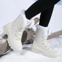 Weiße Winterstiefel Plüsch Warme Mittelstiefel Damen Winter Dicke Warme Schwarze Bequeme Schneestiefel Flache Schuhe Zapatos Mujer 2024