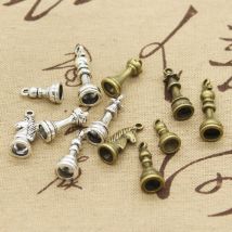 10 stücke Charms Schach Ritter Bischof Pfand König Königin Rook Antike Anhänger, vintage Tibetischen Bronze Silber Farbe DIY Handgemachten Schmuck