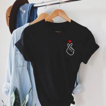 Koreanische Finger Liebe Symbol T-shirt Koreanische Finger Herz Kpop Shirt Frauen Grafik T Shirts Nette K-Pop T Kurzarm weibliche Tops