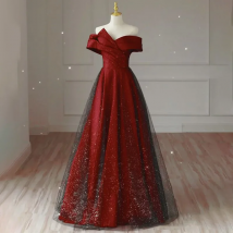 Festliches Brautkleid Abendkleider 2026 Neues Rotes Hochzeitskleid Hochwertiges Schulterfreies Französisches Verlobungskleid für Damen