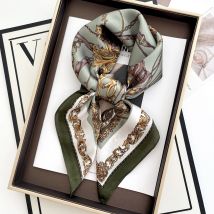 1PC Luxus Quadrat Schal Für Frauen 70*70cm Strand Schal Mode Dame Haar Kopf Bandana Wraps Weibliche halstuch Hijab Schal