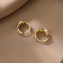 Orecchini a Cerchio Trendy Color Argento per Donne Affascinanti, Gioielli Minimalisti alla Moda, Accessori Geometrici