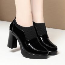 Damen One Pedal Loafer High Heel Weiche Lederschuhe 2024 Neue dicke Unterseite Britischer Stil Schuhe mit elastischem Mund und klobigem Absatz