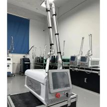 2026 nowa przenośna bezbolesna maszyna do usuwania blizn laserowych Co2 do odmładzania skóry środek do usuwania zmarszczek i usuwania pigmentu