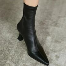 Damen Herbst Neue Sexy Spitze Designer Kurze Stiefel Täglich mit Rock Bequeme Flacher Mund High Heel Kurze Stiefel Große Größe