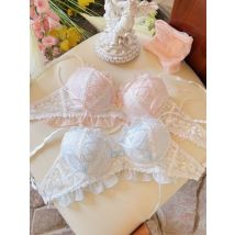 The new princess-style lace-up girlish lace underwear with a small bust gathers the Japanese Lolita bra for women