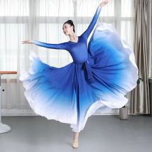 Volkstanz im chinesischen Stil, klassische Tänzerin, Performance-Kostüme, elegante antike Yangko-Tanzkleidung, feenhaftes tägliches Übungskleid