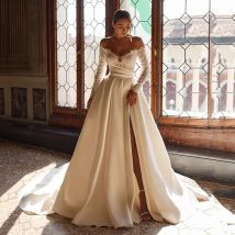 Eightree Elegante A-Linie Brautkleider Langarm Schatz Spitze Brautkleid Prinzessin Weiß Hochzeit Ballkleider Maßgeschneidert