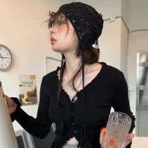 Frühling und Sommer hohle Blumen pullover Hüte für Frauen japanische süße Schnürung dünne Strick mütze süße hand gewebte Stapel mützen