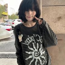 American Street Sun Print Striped  Women's Long Sleeve Shirt  Autumn Loose Casual Round Neck Fashion Oversize  Women's Top Y2k