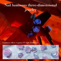 50PCS Harz 3D Nacht Lichter Nail art Charms Leuchtenden Farbverlauf Lotus Schmetterling Mond Maniküre DIY Dekoration Zubehör