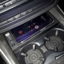 Auto kabelloses Ladegerät 15 W Handy-Ladegerät Schnellladeplatte Pad Ladehalter für BMW X5 F15 X6 F16 2014–2018