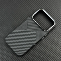 Metal Lens for MagSafe Frosted Case For iPhone 17 17Pro Max 16 15 14 13 Carbon Fiber Texture Wireless Charging Matte PC Cover