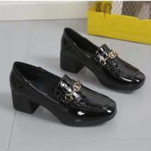 Frühling und Sommer Retro Bequeme High Heels mit dickem Absatz Modeaccessoires Leichte und elegante lässige Slipper für Damen