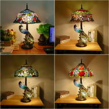 Tiffany American Retro Peacock Stehlampe Lotus Wohnzimmer Arbeitszimmer Buntes Glas Handgefertigter Lampenschirm Home Decor Tischbeleuchtung
