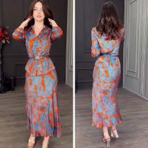 Neues modisches Temperament V-Ausschnitt Einreiher Bund Langarmhemd Top bedrucktes Design Slim Fit Retro Rock Set