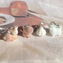 Flauschige Alpaka Elch Capybara Tier Schlüsselanhänger Harz Cartoon schöne lustige Knoblauch Gans 3D Puppe Anhänger Tasche Box Auto Schlüssel Ring Schmuck