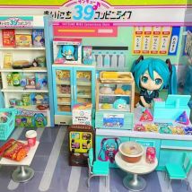 In Stock Genuine Re-Ment Hatsune Miku Daily Convenience Store Life Supermarket Decoration Miniature Scene Blind Box Model Toys