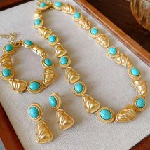 Vintage-Halskette mit geometrischen Ohrringen und Halskette im Palaststil