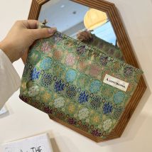 Künstlerische Make-up-Tasche im chinesischen Stil, tragbare Aufbewahrung von Hautpflegeprodukten, ethnischer Stil, Handtasche, Geschenk, Waschen, Hochzeit, Stickerei-Tasche