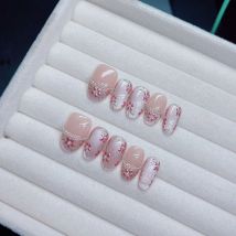 10 Stück handgefertigte Nägel zum Aufdrücken, kurze ovale Blumen, blühende Perlenkette, künstlicher Nagel für Frauen und Mädchen, abnehmbare tragbare Nagelkunst