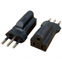 1PCS Italien Stecker auf USA AC Nema 5-15R Weibliche Power Adapter UNS 3 Prong zu Italien Reise stecker Stecker