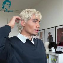 Hesperis gewellte kurze Pixie-Schnitt-Perücke mit Pony, Remy-Haar, volle Spitze, Echthaar-Perücke für männliche blonde Haarfarbe, geschichtete Herren-Perücken