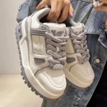 Damen-Sportschuhe, neue vielseitige Paar-Plateau-Turnschuhe mit weichen Sohlen, Street-Fashion-Designer-Schuhe, lässige Skate-Tennisschuhe