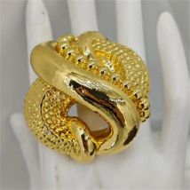 Übertriebene Metall große plissierte Manschetten ringe für Frauen Vintage Gold Farbe unregelmäßige Fingerringe Schmuck für Mädchen 2024 Party