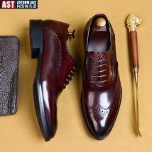Scarpe brogue classiche in pelle da uomo in vera pelle di lusso nuovo stile designer moda nero bordeaux uomo scarpe sociali da sposa