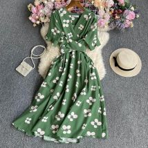 Yuoomuoo Chic Mode Blumen druck Frauen Kleid neue Sommer Bandage schlanke Taille A-Linie langes Kleid böhmische weibliche Robe Femme