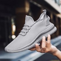 2022 Sommer atmungsaktive Sportschuhe Luxus Herren Freizeit Wanderschuhe leichte Mode Schnürung bequeme Laufschuhe