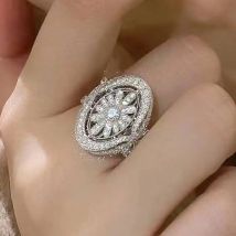 Huitan Elegant Hollow Out Design Women Ring Inlaid Full Shining CZ Fashion Finger Accessories for Wedding Daily Charming Jewelry