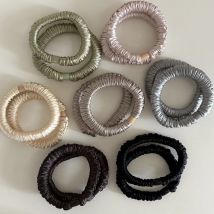 Scrunchie di seta elastica di moda per le donne Elastici per capelli in raso di colore solido Ragazze Cravatta per capelli di seta nera bianca chouchou soie