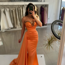 Elegantes und funkelndes Meerjungfrau-Abendkleid, sexy herzförmiges schulterfreies Kleid, perlenbesetztes Abendkleid, individuelle Gestaltung