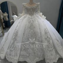 Luxuriöses O-Ausschnitt-Langarm-Kristall-Hochzeitskleid mit Schnürung, Schlüsselloch-Rücken, Perlenstickerei, anpassbar, Vestidos De Noiva Casamento 2025