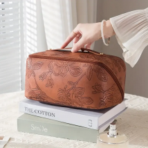 Borsa per cosmetici tote da donna con fiore vintage Borsa per cosmetici portatile per cuscino portatile per trucco Borsa per il lavaggio Borsa da viaggio con cerniera di grande capacità