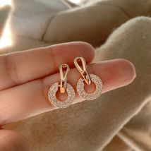 Exquisite Luxus Runde Zirkon Ohrstecker Für Frauen Glänzenden Strass Mond Biene Geometrische Ohrring Mädchen Party Hochzeit Schmuck