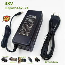 Caricabatteria al litio 54.6V 2A Caricatore 48V 13S Kugoo G1 Caricabatterie per batteria agli ioni di litio di alta qualità con ventola