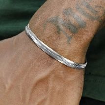 Bracciale a catena piatta in acciaio inossidabile color argento da 3 mm Bracciale semplice per uomo Gioielli retrò Accessori alla moda Bracciale da donna