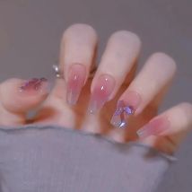 Nail Art Künstliche Nägel Japanische Ballerina Press on Nails Set Diamond Streamer Flash Fly Butterfly Nahtloser abnehmbarer falscher Nagel