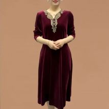Herbst Winter Frauen Kleidung goldenen Samt Luxus elegante Vintage Kleid Mode lässig neue lose Langarm Midi Chic Kleider